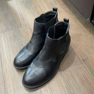 Black Booties